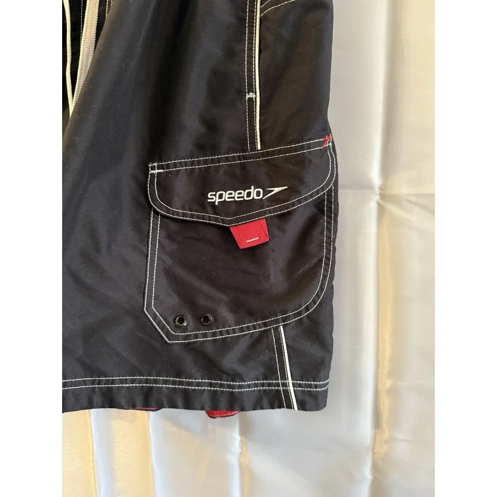 Speedo Mens L Board Short‎ Swim Trunks Black Red Mesh Lined Pockets Surf